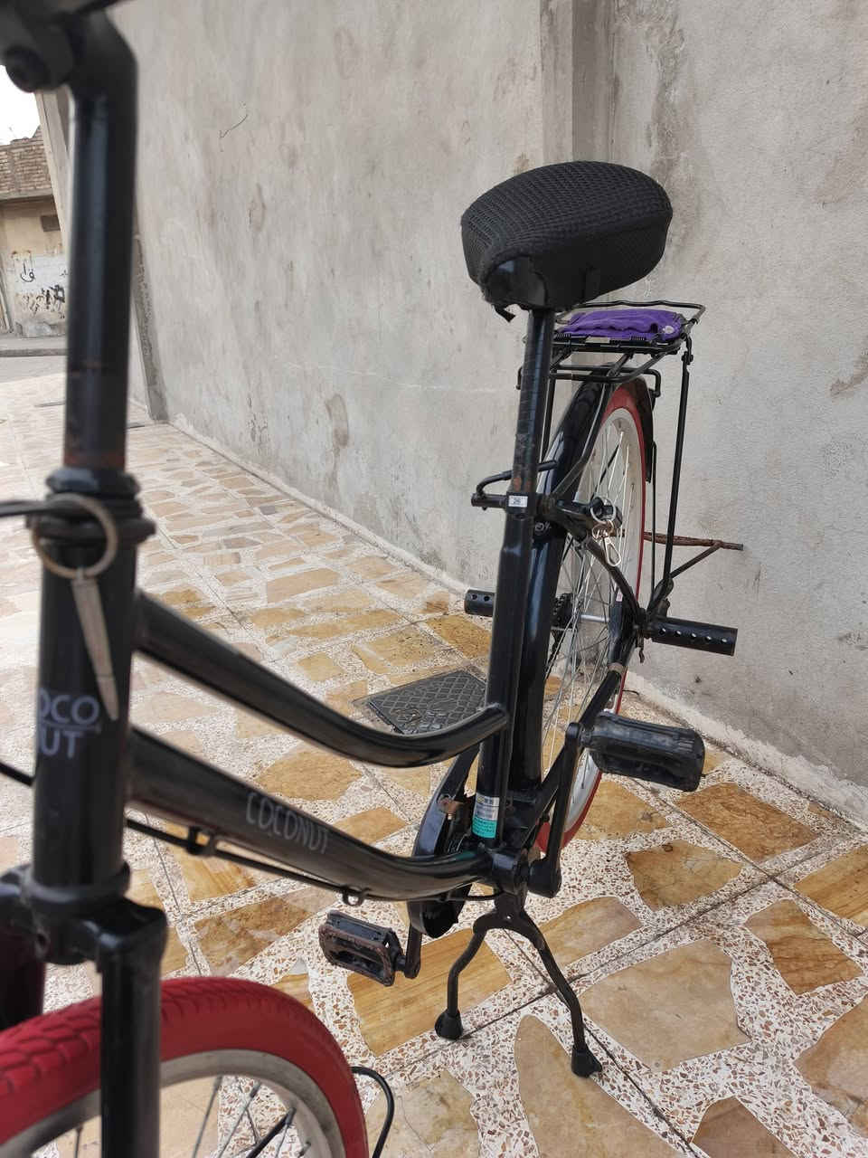 اسلام عليكم
بيسكل حجم 26كاملا غرضه بي ملعب خفيف بل بيدار يردله صجم 
بيسكل كدمكم كلشي مابي سعر90بي مجال مكاني موصل جان الايسر شراي تعال خاص💗


**إذا كنت صاحب هذا الإعلان وتريد حذفه لأي سبب، رجاءا أرسل رسالة إلى الدعم الفني**