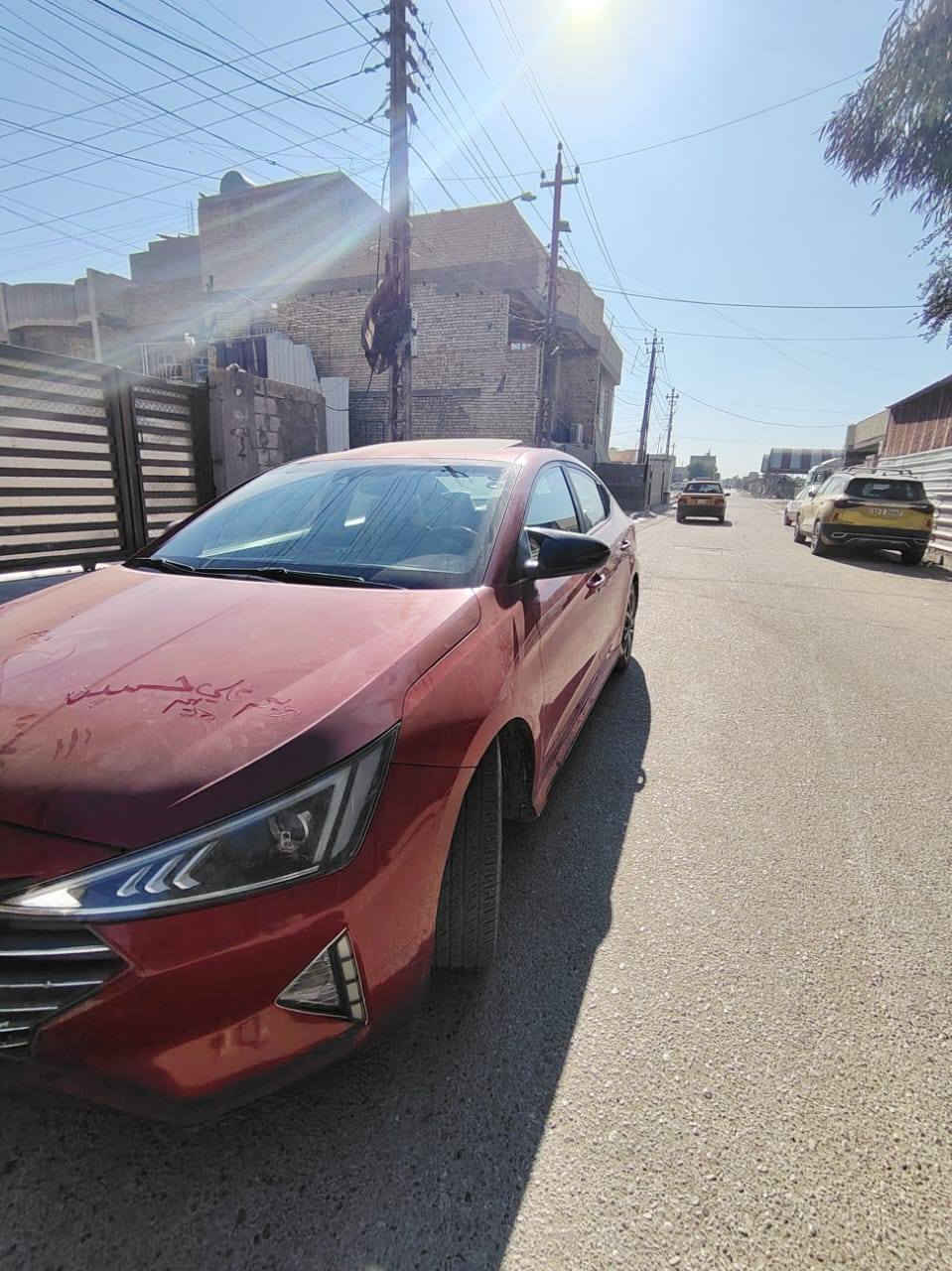 سلام عليكم
النترا 2020 
فئت جي تي لاين  واحد على واحد1×1
وارد امريكي  ماشيه 53 بيها باب امبدل و3قطع صبغ
مكينه كير كفال صدر حداديه خير من الله
ويل كب رياضي
مواصفات 
فتحه
كشنات تتفئه تبريد
تبريد تتفئه مناخ منفصل 
تحكم استيرن 
رادار
نقاط عمياء
حساسات جانبيه امامي خلفي
توقف ذاتي 
قياده ذاتيه 
مثبت سرعه 
واحد على واحد 
السعر 140 
للستفسار ***********
