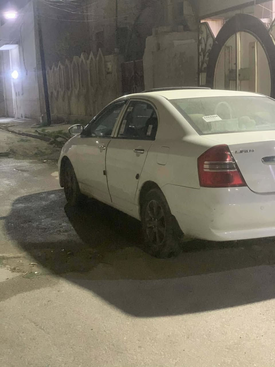 سلام عليكم اليفان ٦٢٠كير و محرك كورلا موديل ٢٠١٤السيار فول فول كير و محرك شرط 
دخله نضيفه جلد 
السيارة بيه ثلاث قطع   بجمه بس شرط بدون دخول و شواصي 
السعر ٤٥بيه مجال عليه ١٠ورق تنزل من السعر و بيه مجال الطيبين 
*********** 
***********
