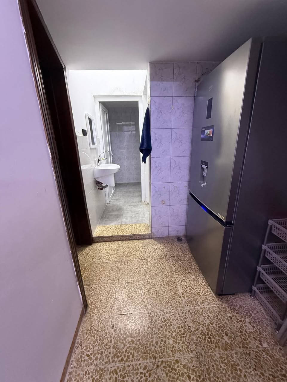 دار نص قطعة طابقين للبيع 👍
بناء 2010 ومحّـدث 2023 👌

الموقع حي الـحدباء الاولى 📍
قريب من سايدين المضخة 🛣

(( سـند طابـو الـزهور سـكنـي 📃))
وكيل ورثة وقسام شرعي جاهز ✍️

الـمساحة 120م 📏
الــواجهة 6 متر 📏

اتـجاه الدار شروق ☀️ 
عرض الشارع 10م 🛣️

الطابق الاول ☝️ 
غرفة نوم + مطبخ + صـاله
استقبال + صحيات + كراج

الطابق الثاني ✌️ 
غرفـتين نـوم + صحيـات
صالة + غرفة طابق ثالث

رابط قناة التليكرام 👇

https://t.me/makteb_alsanabil

عنـدك عـقار وتـريد تـبيعه ؟؟
للـترويج والاعــلان عن عقارك 
يـمـكنـك مــراسـلة الــصفحـة 
او الاتـصال عــلى الارقـام 👇

***********
*********** 
‭***********

لـدينـا الـمزيـد مـن الــعروض الـمـميـزة 👌
اذا كان لديكم اي استفسار او استشارة 🖐️
يـمكنكم مـراسلة الـصفحة بشكل فوري ✉️

#_مكتب_السنابل_للعقار
#_الموصل
#_حي_الحدباء_الثانية
