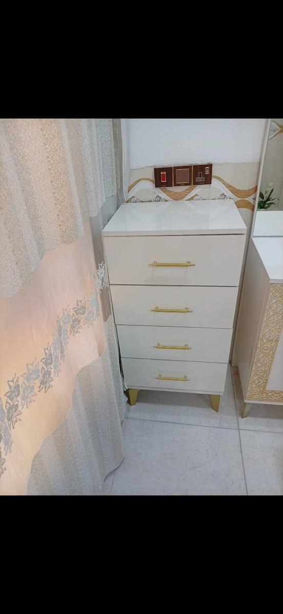 غرفة نوم مكانه كركوك جديد كلش اخو جديد مامستعمل سنه  رايدينه ب900الف


**إذا كنت صاحب هذا الإعلان وتريد حذفه لأي سبب، رجاءا أرسل رسالة إلى الدعم الفني**
