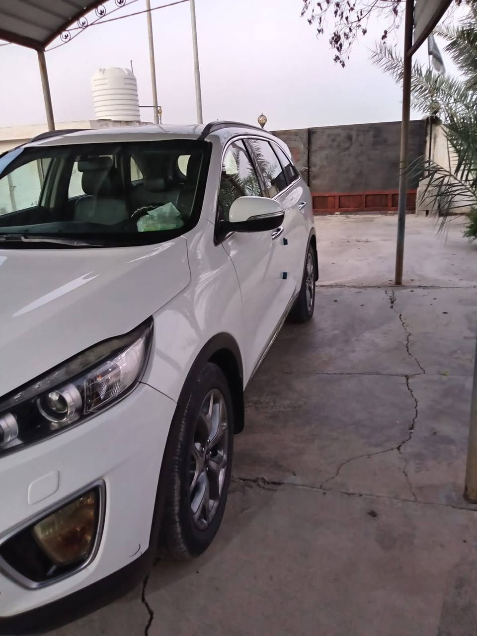 سلام عليكم.    كيا سورنتو خليجي
رقم بغداد

 موديل 2016

مكفوله من لصبغ ولتبديل 

لون ابيض 

٦ سلندر

 ٧ راكب 

مواصفات 

بصمتين: تشغيل وتقفيل 

بردات خلفية اصلية 

كشنات السائق كهرباء

كامرة بلادية دواره

حساس امامي وخلفي 

مري شفط 

تحكم استيرن فول 

حاكية : ابلوتوث: اوكس

تبريد ابيانو 

تبريد ٣ قطع 

اضواء ترحيب 

اشاير بلمري 

يدات نيكل اصلي 

لد خلفي

لد امامي   

دوشمه السياره بل كامل 

ويل اكروم ١٩ خمسه ويل كب

ماشية 170 الف ميل 

كير ومكينة وصدر  وتبريد خير من اللة 

سيارة جديدة معنى الكلام مال بيت 

مابية اي نقص 

 

السعر218 وبيها مجال   ( سورنار موجود ) 

 ديالى بعقوبه ***********
