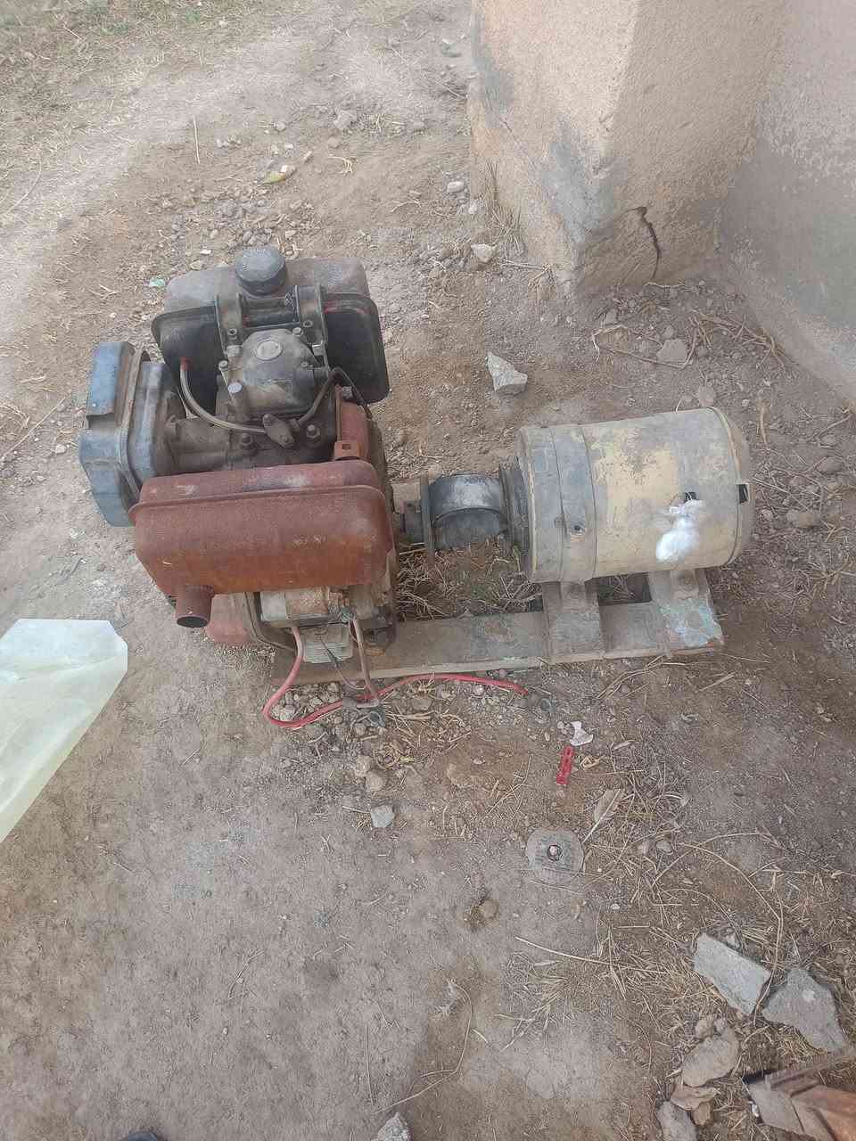 للبيع مولده كامه 5kv تشتغل بس تأخر بالتشغيل تحتاج بم
السعر 500
للاتصال***********
