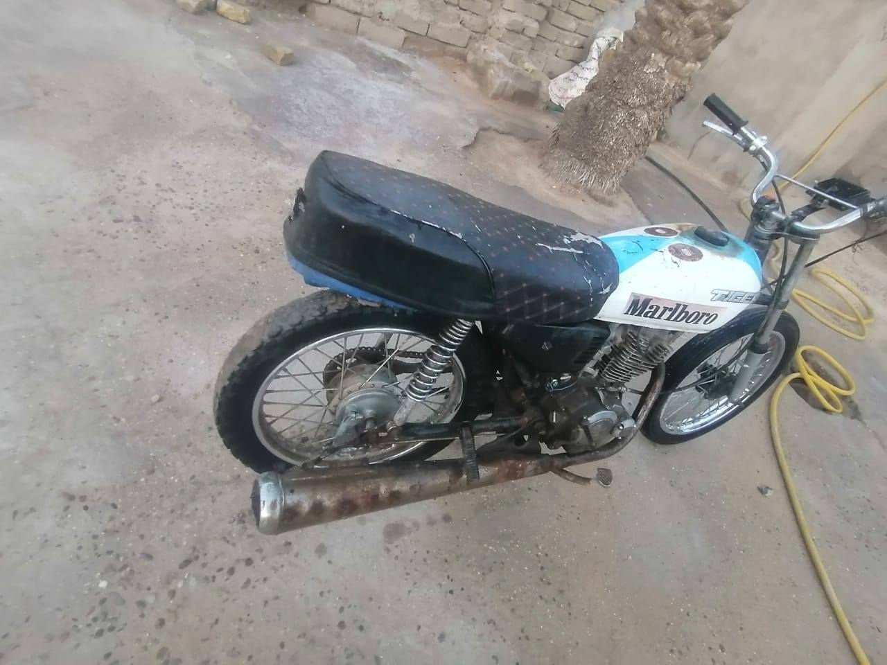 سلام عليكم يولد دراجه اربعه كير موديل 17اوراق سكنر مكاني كفل لسعر 170او بيه مجال قليل متوازي عله بيعه هاذه رقمي للتواصل ***********
