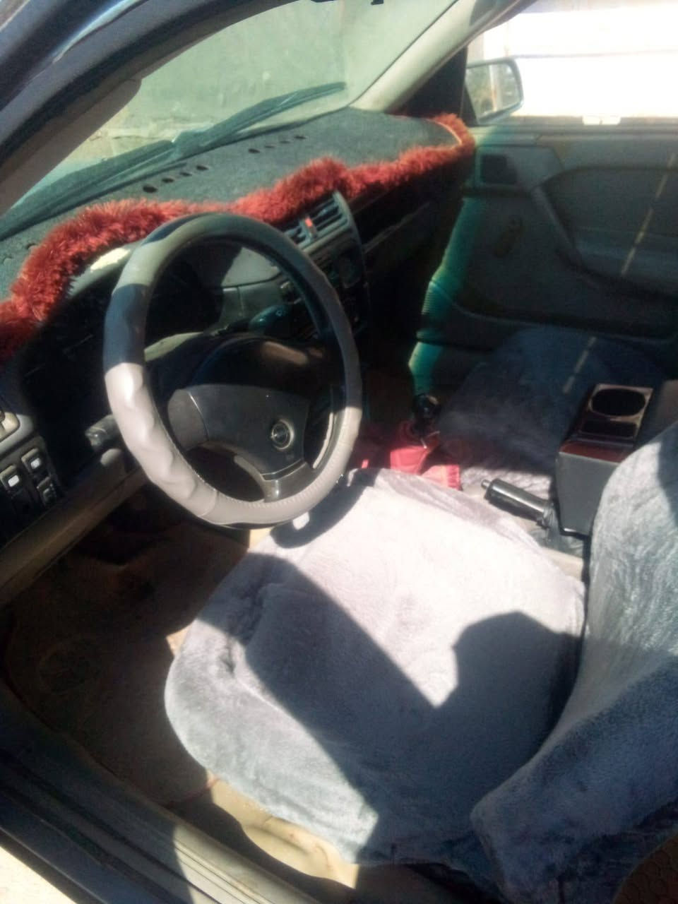 السلام عليكم ورحمة الله وبركاته
اوبل فكترا حجم 16 دوش موديل 1991 رقم بغداد دولي سنوية نافذة شهرين مكينه وكير بالشرط لاتنقيص ولاتبخير  كير عادي كهربائيات كلها شغالة كيجات كلها شغالة تخم تاير  صدر امامي خلفي مصبوغة عام جماليةبدون ضربة بدون حادث سيارة جاهزة ومابيها اي نقص اخوان وشرط التحويل ثاني يوم يعني تشتري تروح تحول مباشر  السعر 35 وبيها مجال بسيط  حك جيتك مكان السيارة ديالى دلي عباس قرب جسر الدواليب ***********///*********** ابو نمر
