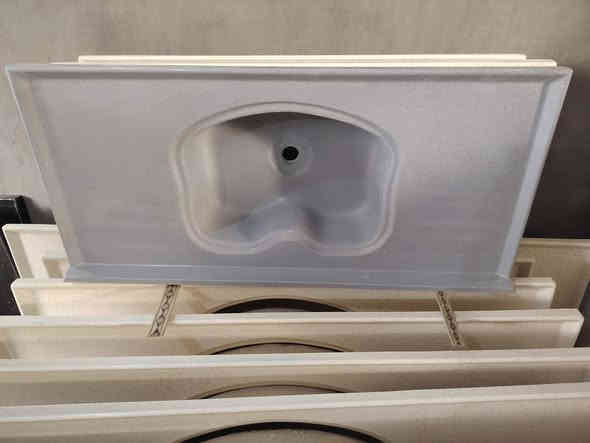 يوجد لدينا جميع الحجام المرمر متر أو متر ٢٠  اومتر ونص أو مترين السنكي التسكام وايلون التريده البيع المكان عل شط يم فرع السيد غازي أو منطقة الكربلا ئي يم المسبح عفك الاستفسار اوتتصل *********** اوحتى العنده مراوس أو بيع چنه حاضرين
