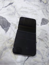 آيفون ١٥ برو ماكس • ٢٥٦ • شرق الوسط