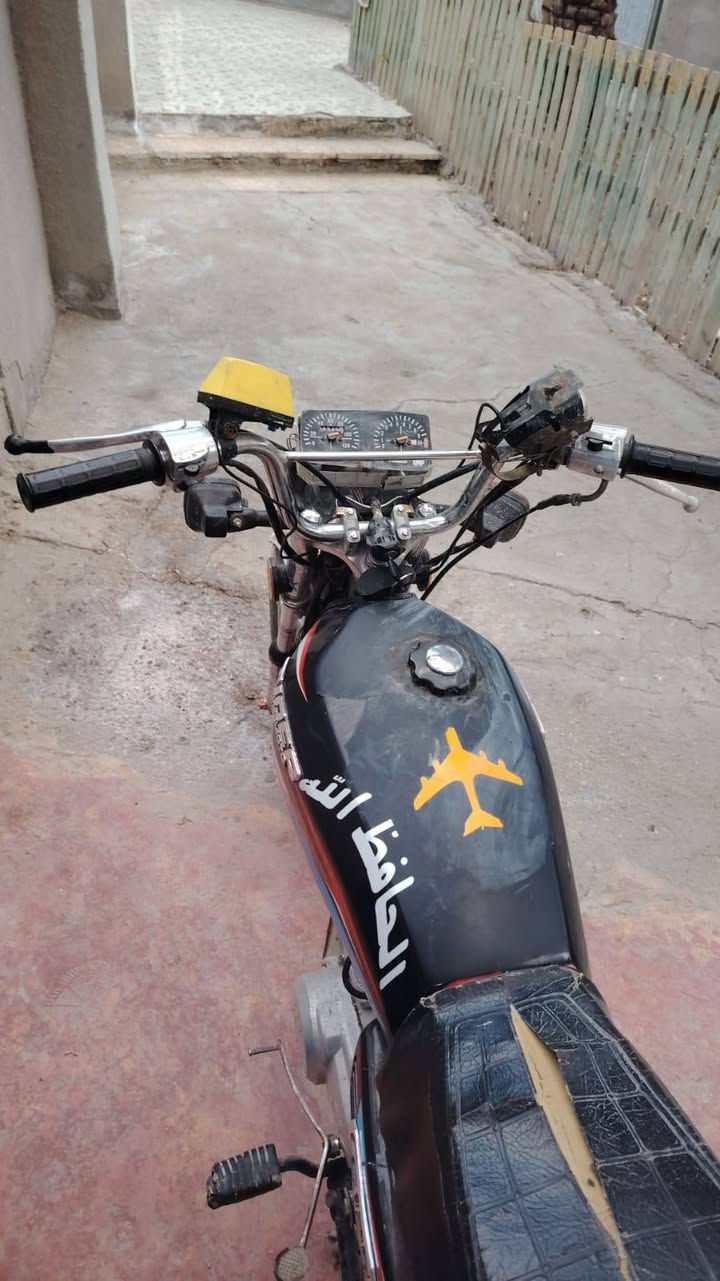 السلام عليكم دراجه اوراق اصولي موديل 2020 تايكر ضربتها دشبول وماصده السعر 350 وبيه مجال
***********
