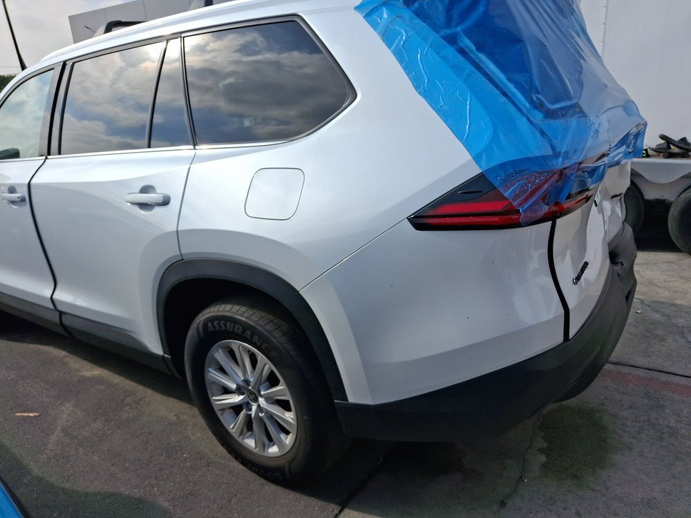 هايلندر هايبرد فول 2025
اسبوع توصل عمان
***********
