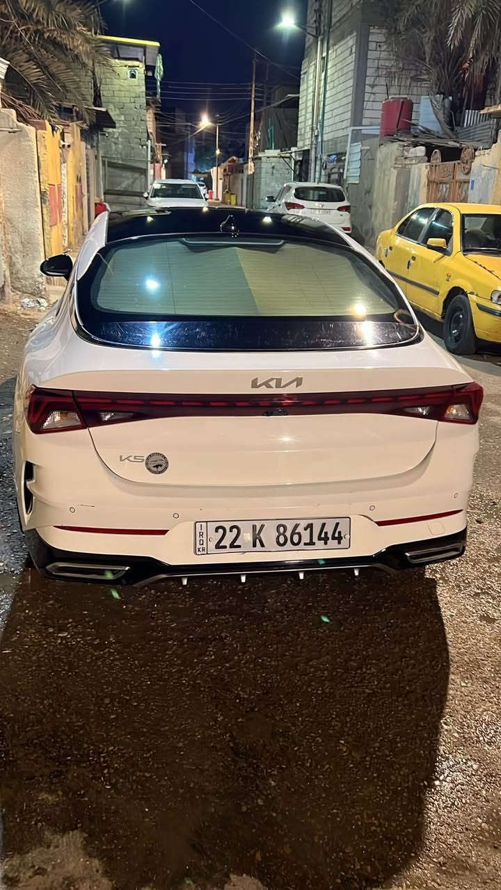 K5
فول موصفات اربيل 
شاشه 
تحكم ستيرن جهتين 
بنورامه 
حساسات 
كامره 
كرسي كهربائي 
محرك 2000 دوش 
*********** البصرة, العراق
