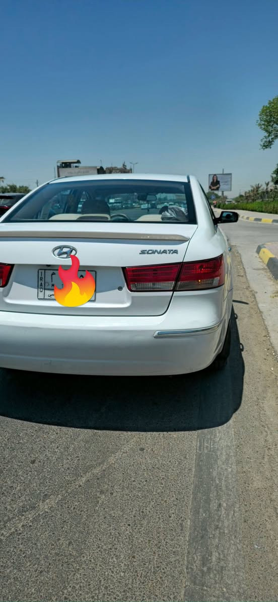 سلام عليكم سوناتا ٢٠١٠ خليجيه 
محرك دوش ٢٤٠٠
السعر المطلوب ٩٨$
اي استفسار***********
متواجد وتساب

