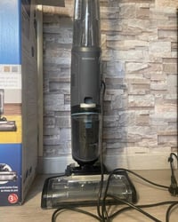 مكنسة أرضيات • مستعملة • الدورة