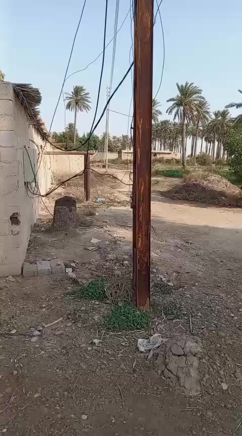 السلام عليكم دونم للبيع طابو ملك صرف واجهه 25 نزال 100فى ابو غريب جامع حميد شعبان بالكراغول يبعد عن الجامع تقريبا 10دقايق يعني 3كيلو جميع الخدمات متوفره مي كهرباء تبليط علما أن الدونم فارق بدون بيت دونم فارغ ولا حقل الاستفسار اتصل أو خاص معرفة باقي التفاصيل
***********
***********
