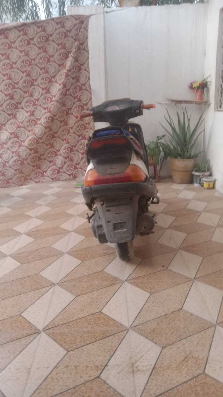 دراجه للبيع سعر مناسب 200   الرقم/***********
العنوان ديالى بعقوبة بهرز نزلت علي الهادي
