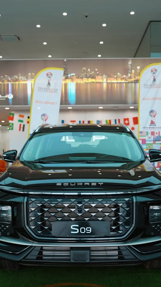 ⁨	⁨	⁨	⁨	⁨	⁨	⁨ ⁨ ⁨ ⁨ ⁨ ⁨ ⁨ سوئيست S09 2.0L LUXURY ‎الموديل: 2026 (خليجي) ‎العداد: صفر كيلو متر ‎المحرك: 4 أسطوانات L2.0 تيربو 254 حصان حقن مباشر ‎عزم الدوران (نيوتن-م): 390 ‎ناقل الحركة: اوتوماتيكي دبل كلاتش من 7 سرعات ‎استهلاك الوقود: 8.1 لتر لكل 100 كم ‎الضمان الأساسي: 6 سنوات أو 200,000 كم (أيهما أولا) ‎ضمان المحرك: 10 سنوات أو 1،000،000 كم (أيهما أولا / للمالك الأول) ‎المواصفات: ‎*عدد صفوف المقاعد 3 (7 ركاب) ‎*إطارات قياس 20 إنچ ‎*فتحة سقف بانوراما 1.1م ‎*شاشة عرض ترفيهية قياس 15.6 إنچ ‎*شاشة عدادات رقمية قياس 10.25 إنچ ‎*كاميرات محيطية 540 درجة ‎*حساسات أمامية ‎*حساسات خلفية ‎* مثبت سرعة مع رادار تفاعلي ‎*نظام مراقبة النقطة العمياء ‎* نظام المساعدة للبقاء في المسار ‎*نظام الكبح التلقائي في حالة الطوارئ ‎*نظام تحذير الاصطدام الامامي والخلفي ‎*نظام القيادة شبه الذاتية ‎*نظام تحذير مغادرة المسار ‎*نظام التحكم بنزول المنحدرات ‎*نظام الفرامل الأوتوماتيكي Autohold ‎*نظام ابل كار بلاي واندرويد أوتو لاسلكي ‎*نظام صوتي متطور من 8 سماعات عالية الجودة ‎* نظام اوامر و تحكم صوتي ‎*مقصورة الركاب من الجلد الفاخر ‎*مقعد السائق والراكب كهربائي ‎*مقاعد السائق والراكب مدفئة ‎*مقعد السائق والراكب مبرده ‎*إنارة محيطية ‎*إنارة ترحيبية ‎*عتبات الأبواب مضيئة ‎*مصابيح أمامية أوتوماتيكية LED مع مصابيح نهارية ‎*صندوق كهربائي ‎*نظام التحكم الذكي بالإنارة العالية ‎*المرايا الجانبية قابلة للطي كهربائياً ومدفئة ‎*نظام تكييف ثلاثي المناطق مع تحكم مستقل للمقاعد الخلفية ‎*فتحات مكيف هواء مستقل للصف الثاني والثالث ‎*فلتر تنقية الهواء (N95) ‎* نظام تنقية الهواء PM2.5 مع شاشة ‎*دخول ذكي (بصمة) ‎*تشغيل عن بعد ‎*خاصية إغلاق الشبابيك وفتحة السقف عن بعد ‎*شاحن هاتف لاسلكي سريع ‎*ماسحات الزجاج الامامي مع حساس للمطر ‎*مسند الذراع الوسطي مع ثلاجة ‎*وضعيات قيادة متعددة ‎*نظام مراقبة ضغط الاطارات ‎*وسائد هوائية امامية وجانبية عدد 6 ‎شركة آفاق الخليج للوكالات التجارية الوكيل الرسمي لسيارات سوئيست في العراق. ‎أربيل - شارع ١٠٠، مقابل طوارئ روجافا *********** *********** *********** *********** ‎بغداد - البياع، الشارع الأول مقابل المتنزه  *********** *********** *********** *********** ‎كركوك   ***********  ***********  *********** ‎دهوك   ***********  ***********  *********** ‎النجف  *********** ‎كربلاء *********** ‎السليمانية  ***********⁩⁩⁩⁩⁩⁩⁩⁩ #soueaststar #سوئيست #اكسبلورexplore #العراق🇮🇶 
