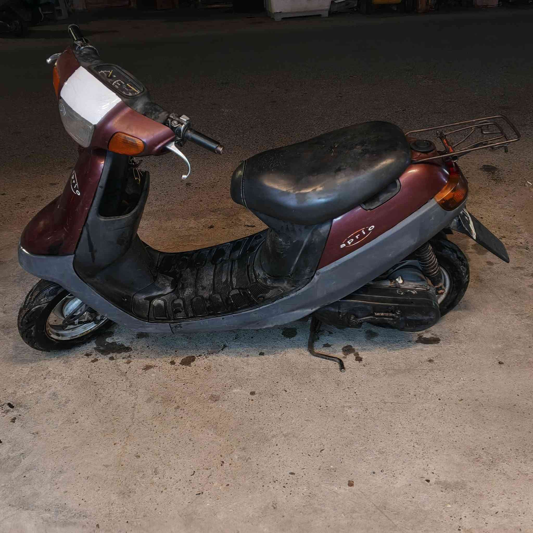 دراجة بطة  60  للبيع دراجة مابيها نقص حباية فقط باتري السلف شغال عداد سرعة شغال و كيچ البانزين شغال  دبلات جدد زوج تاير جلاتين دراجة خير من الله شلعة ومعدل
للاستفسار ع خاص 
سعر300


**إذا كنت صاحب هذا الإعلان وتريد حذفه لأي سبب، رجاءا أرسل رسالة إلى الدعم الفني**