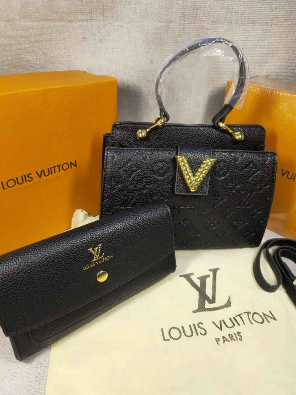 عندي جنط ماستر كواليتي عددهن 13 وحدة سعر الجنطة 25 الف و التوصيل مجاني لكل العراق

و الي يريدهن كلهن ابيعهن جملة بسعر مناسب 

رقم تواصل ***********
