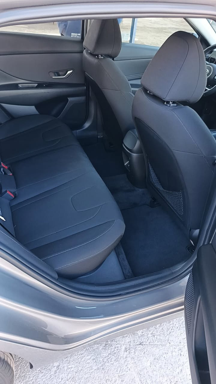 الإنترا موديل٢٤ فول مواصفات وارد أمريكي 
بدون ايرباك 
المواصفات.......
فتحه سقف اسلايت 
بصمه تشغيل 
بصمه ابواب 
تشغيل عن بعد 
رادار أمامي 
لد داخلي 
كراسي تدفئه
رادار خلفي 
رادار جانبي 
ويل كب 
اضويه زنون ابلادي
تحديد مسار 
مثبت سرعه 
وقوف ذاتي 
مانع اصتدام
شاشه دجتل  
كامرا امامي وخلفي
محرك 2000دوش
ماشيه ١٧
تخم تاير ويل كب 
السياره نظافه جديده 
أرقام فحص مؤقت 
تحويل مباشر 
١٦٥$
للاستفسار الاتصال على الرقم ***********
