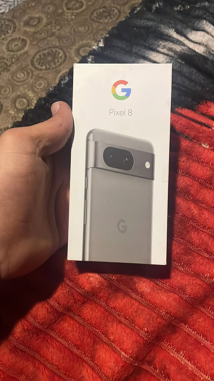 السلام عليكم عندي 2 خوات لون سمنتي ذاكره 128 واتساب ***********
