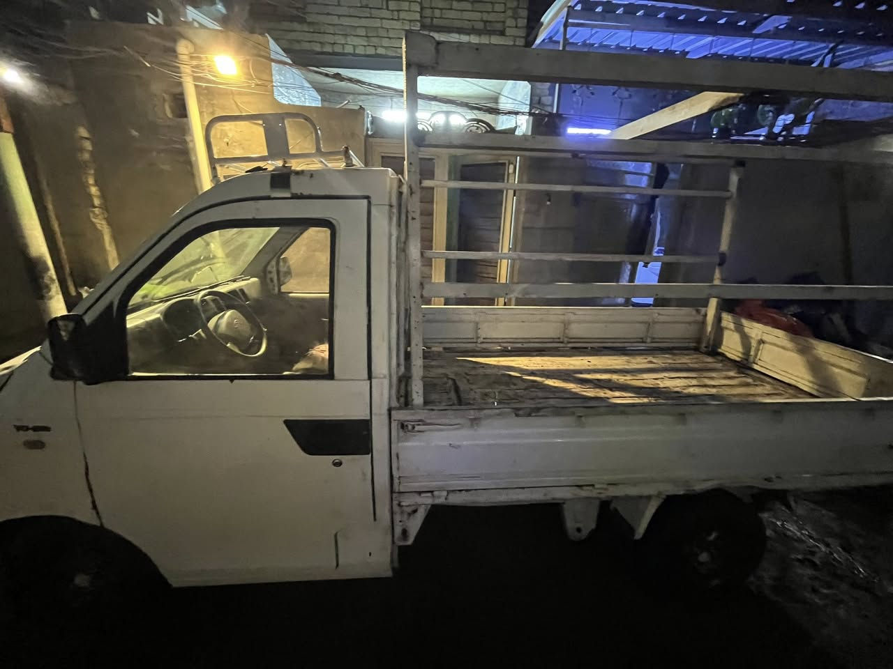 شيري حمل مديل ٢٠١٣
سنوية قبل ١٥ يوم نفذت  باتري جديد كير ومكينه مكفولات  هزة جديدة مصفرة غرامات كهربائيات شغالة
 راعيها موجود يحول بـ ٢٥ وبيها مجال حك الجية 
بغداد مدينه الصدر 
***********
