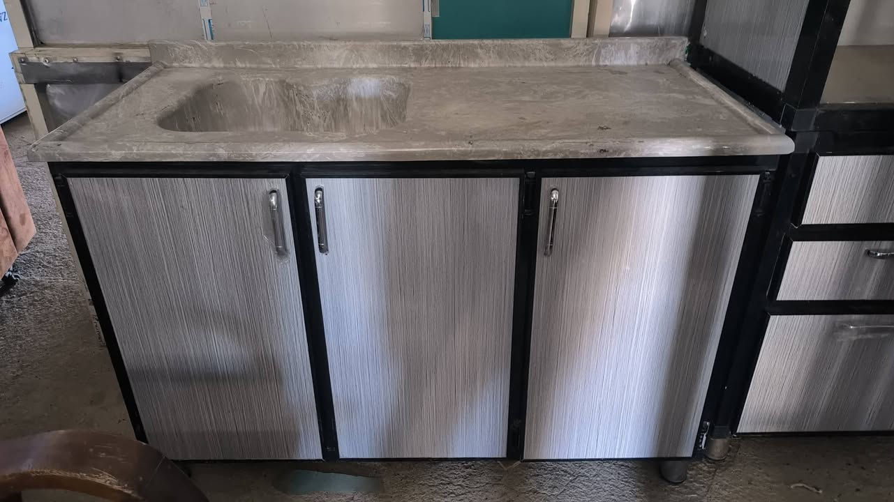 الكاونتر متر و٨٠ والسنك متر و٣٠ مستعمل قليل بعده جديد ونظيف
للاستفسار خاص


**إذا كنت صاحب هذا الإعلان وتريد حذفه لأي سبب، رجاءا أرسل رسالة إلى الدعم الفني**