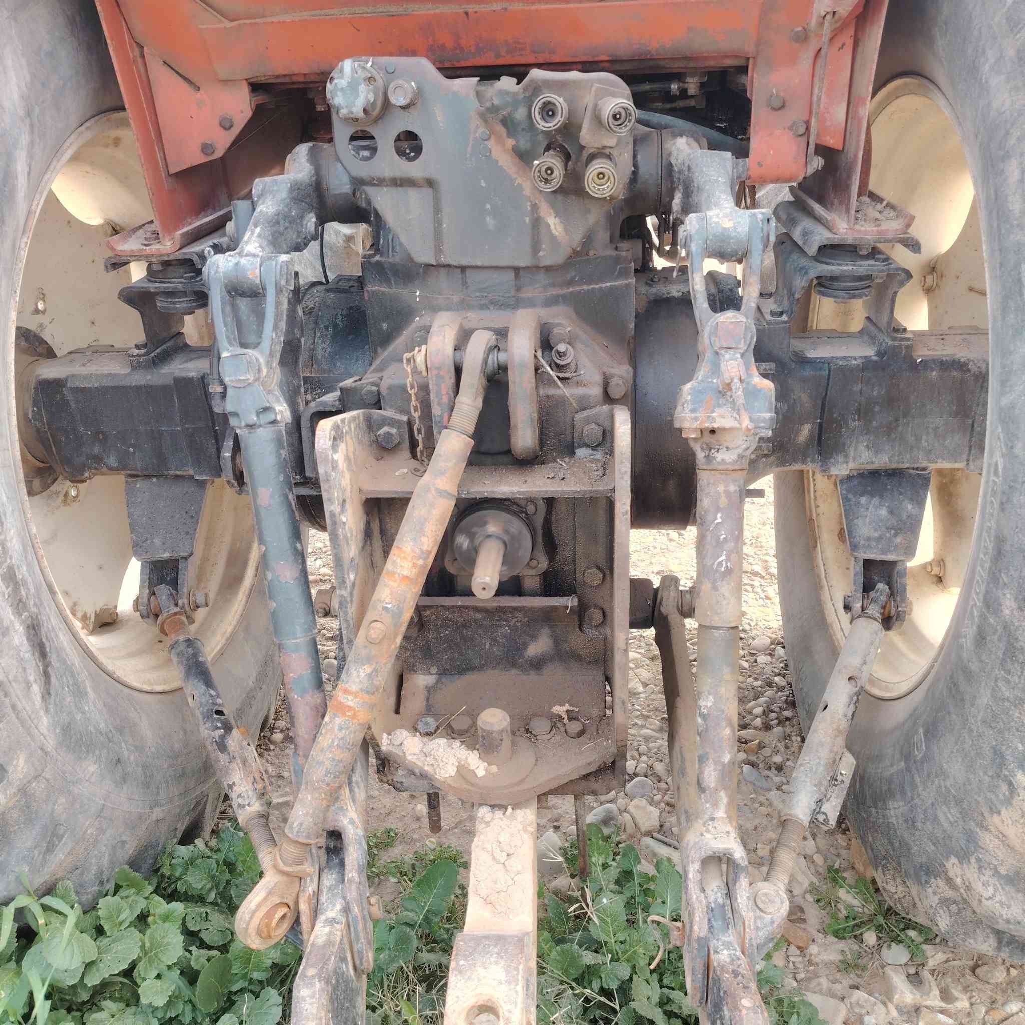 السلام عليكم  ميكنه فيات ١٣٠كير محرك اكسن السعر التصال علا الرقم***********
