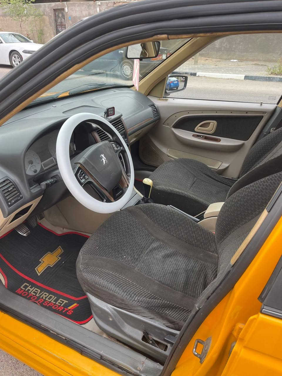 سلام عليكم بيجو بارص 2018 سياره رقم جديد دولي سياره بسمي سياره كفاله ما عدا دواير معمره سياره جديده تخم تاير خط ابيض جديد مصفره هيئه وغرامه صاعده هزه 2026 سنويه الئ 2029 بسمي ***********
