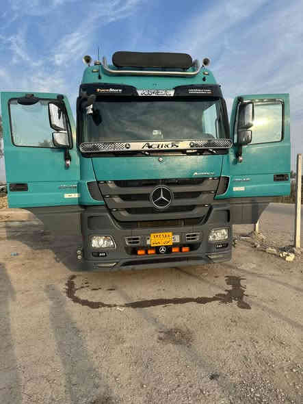 اكتروز  سحال موديل 2007 حجم 48 فول مواصفات كير عادي سوبر كامره حساس رتايدر 
السعر خمس دفاتر 
هاتف ***********
