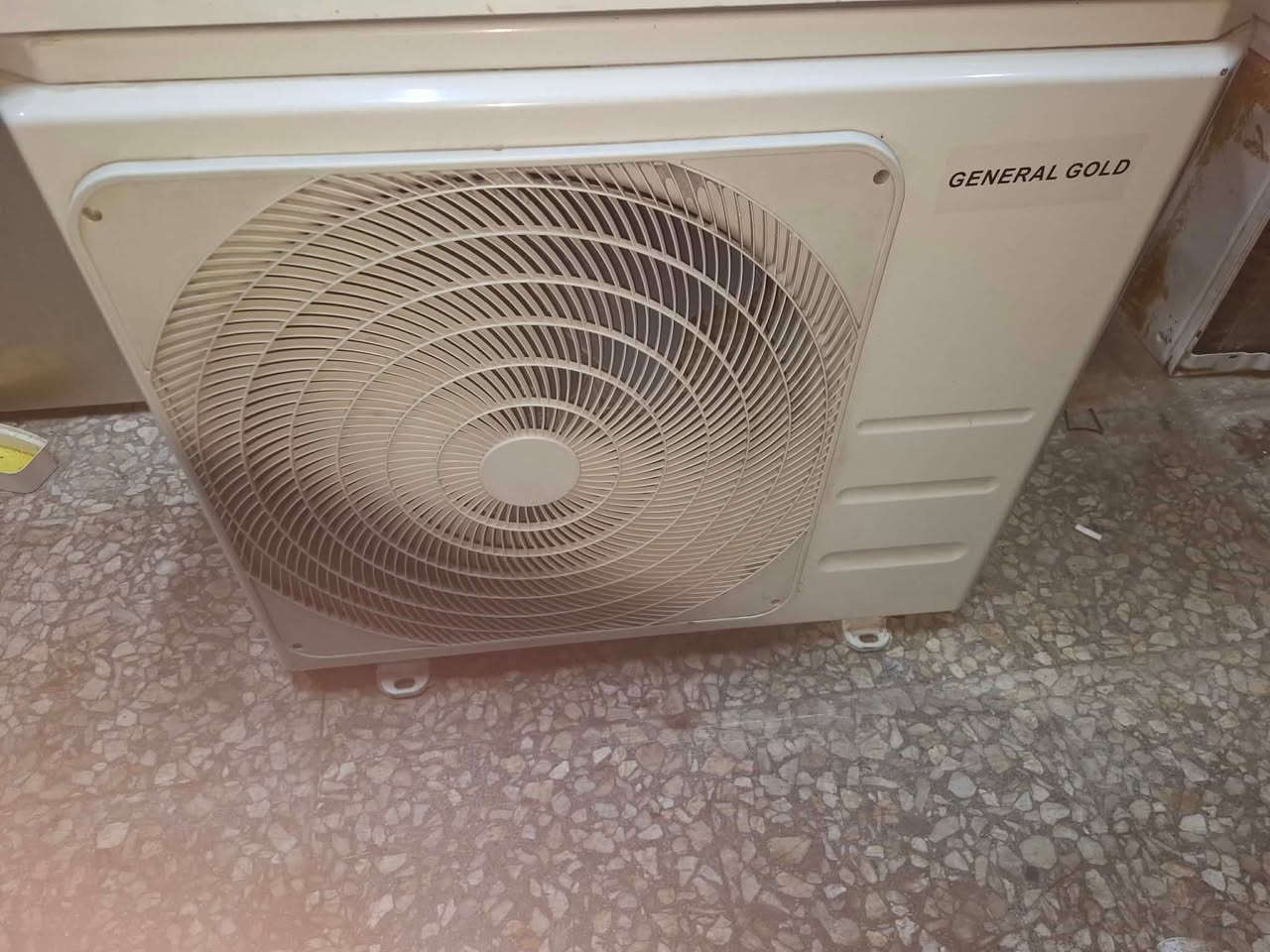 للبيع سبلت طنين جنرال
سعرها 300
العنوان بغداد الشعب


**إذا كنت صاحب هذا الإعلان وتريد حذفه لأي سبب، رجاءا أرسل رسالة إلى الدعم الفني**