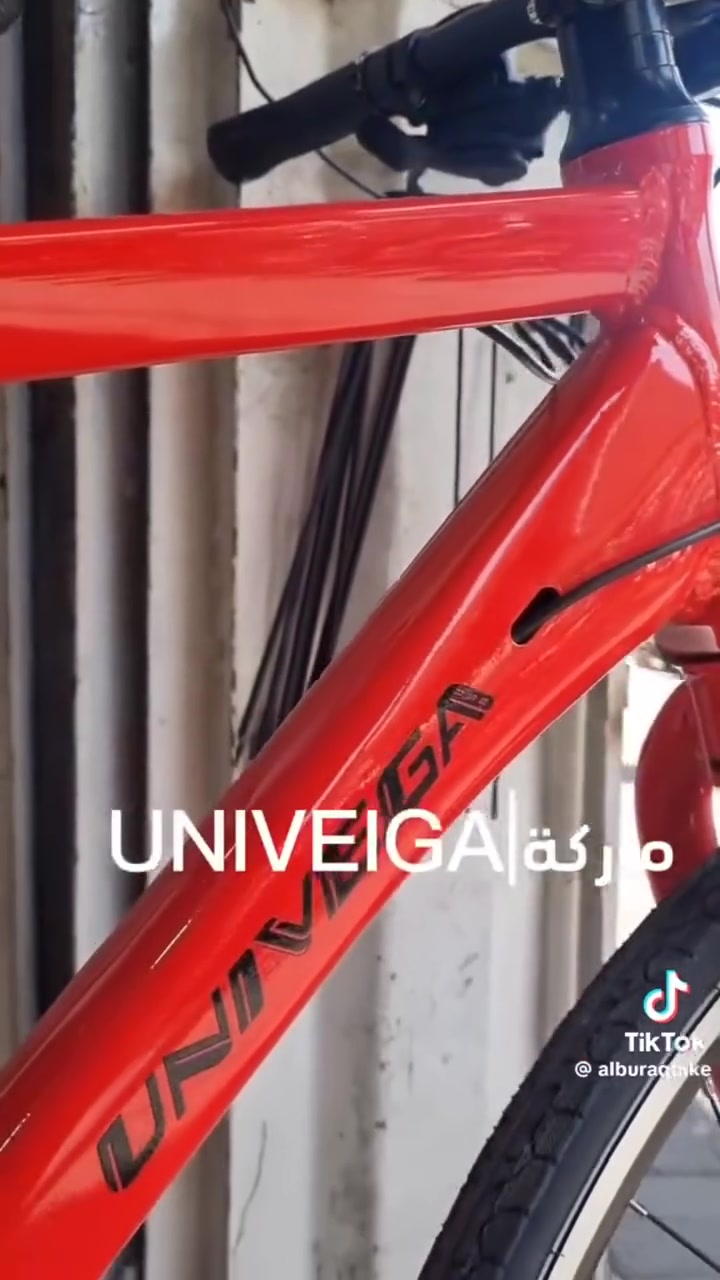 دراجة هوائية (C700) رياضية هجين(ماركة وين فيكة أمركية🇺🇲🇺🇲 المنشة غنية عن التعريف دراجة ترحال المسافات البعيدة خفية الوزن معدن أمنيوم موصفات... (بريك فحمة رياضي خفيف) (ويرات دفن) (يدات تبديل سرعة النمر) (8سرع خلفية) (2سرع أمامية) (مقعد طبي+مقعد رياضي) (حجم الدراجة 29) تايرات سباق الدراجة نضيفة ستعمال قليل دراجة طلب خاص ستكرات الشركة موجودة وختومات الشركة لون أحمر محد.... الرغاب.. وجناي يعرفون🚲🚲 التواصل عبر الوساب... او الخاص رقم الوساب (***********)
