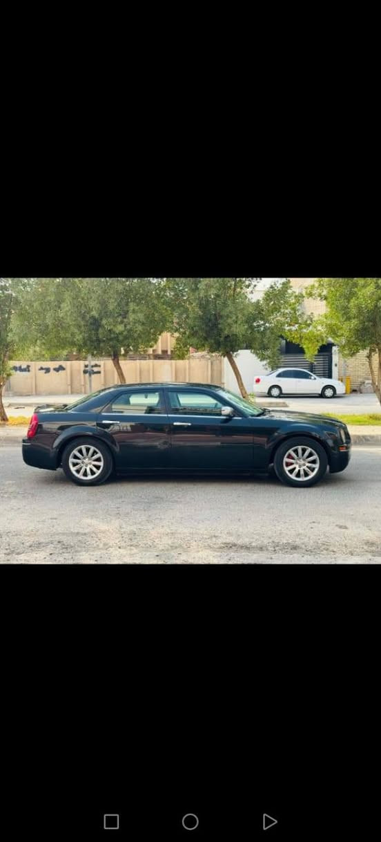 السلا م عليكم ورحمة أوباما 2010 كير مكينة ٣٥٠٠ كفالة السيارة جاهزة مابيها نقص حدادية تخم تاير جديد كهربائيات كلها شغالة رقم أربيل  دولي بسمي تحويل مباشر السونار مرفوق وية الصور مكانها واسط صويرة *********** السعر ١٢٥ وبي مجال قليل
