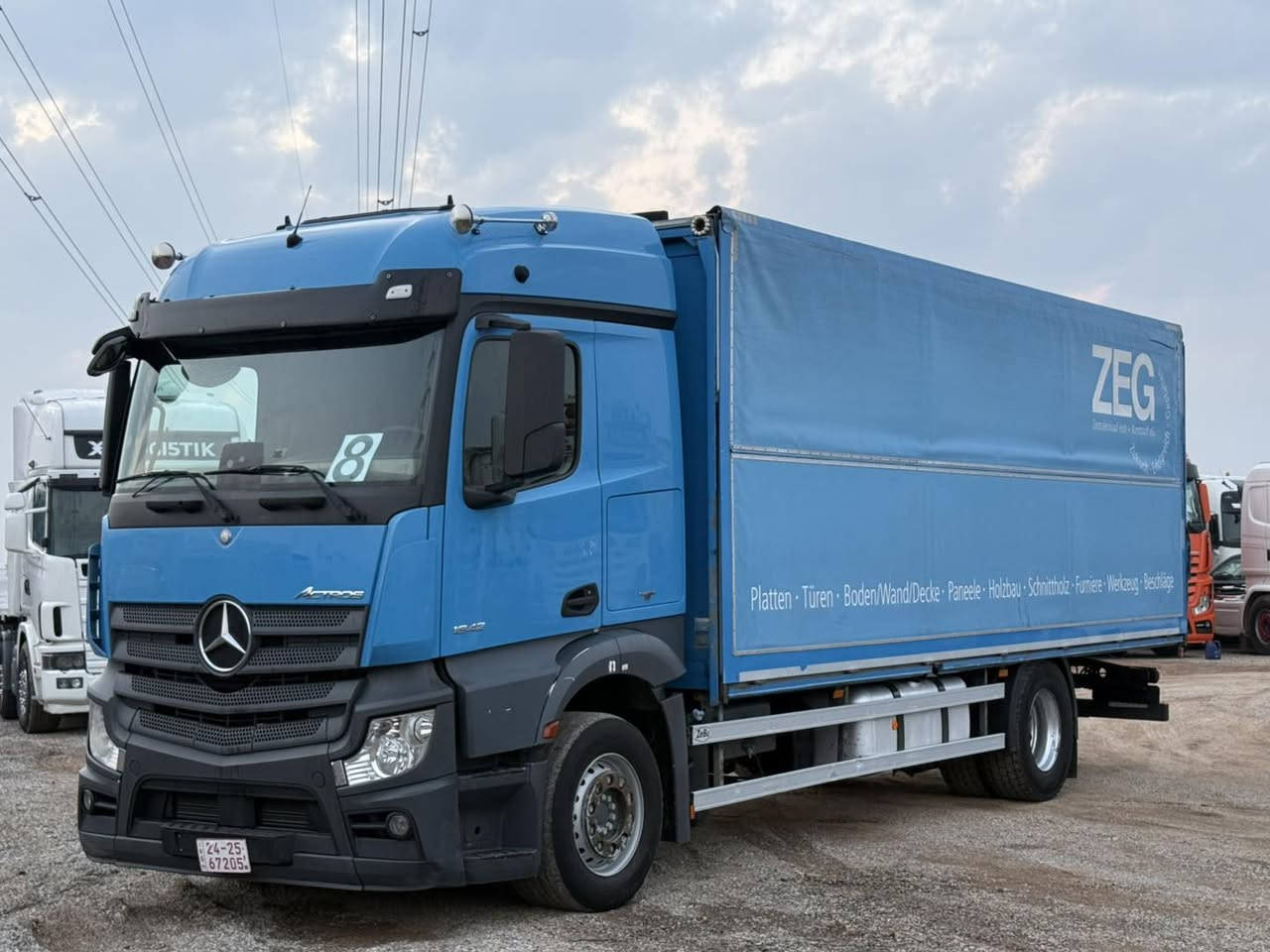 نوع :اكتروس لوري جادر مسرحي  تاك ويل دبل قماره ناصي وصفحه سايق بدي متحرك وسلايد
موديل:2016 ✅  
حجم : 1842✅
لون :   ازرق ✅
مواصفات: ريتايدر تبريد حساس كاميرا روبستون هورن لاسيكي 
گير: أوتوماتيك
رقم : كاتي 
سعر: 330$ ثلاثة شده وثلاثون ورقة دولار //33000$
العنوان: معرض به لين في اربيل قوشتبه شارع العام 
*********** بەڵێن  / أبو علي 
***********

رجاءً يرجى عدم الاتصال بعد الساعة العاشرة ليلاً 🕙 🔟

موقع جديد معرض به لين اربيل قوشتبه مدينه المعارض شارع العام 
موقع معرض https://maps.app.goo.gl/11RXL3FxQzCXFYZL8?g_st=iw
