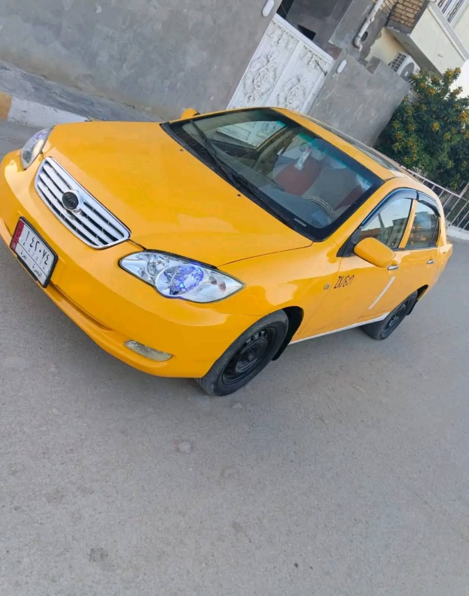 سلام عليكم بي واي دي موديل 2011  محرك كورله خير من الله حداديه كهربائيات شاشه تاب كامره خليفه جاهزه السياره مال جناي ترايك وين ما تريد مكفوله من الضربه مصبوغه عام جماليه رقم بصره مصفره هيئه والغرامات تحويل مباشر  مكان السياره ناصريه مركز  السعر 52  بيه مجال حق الجيه سياره تبريده نقص غاز ***********
