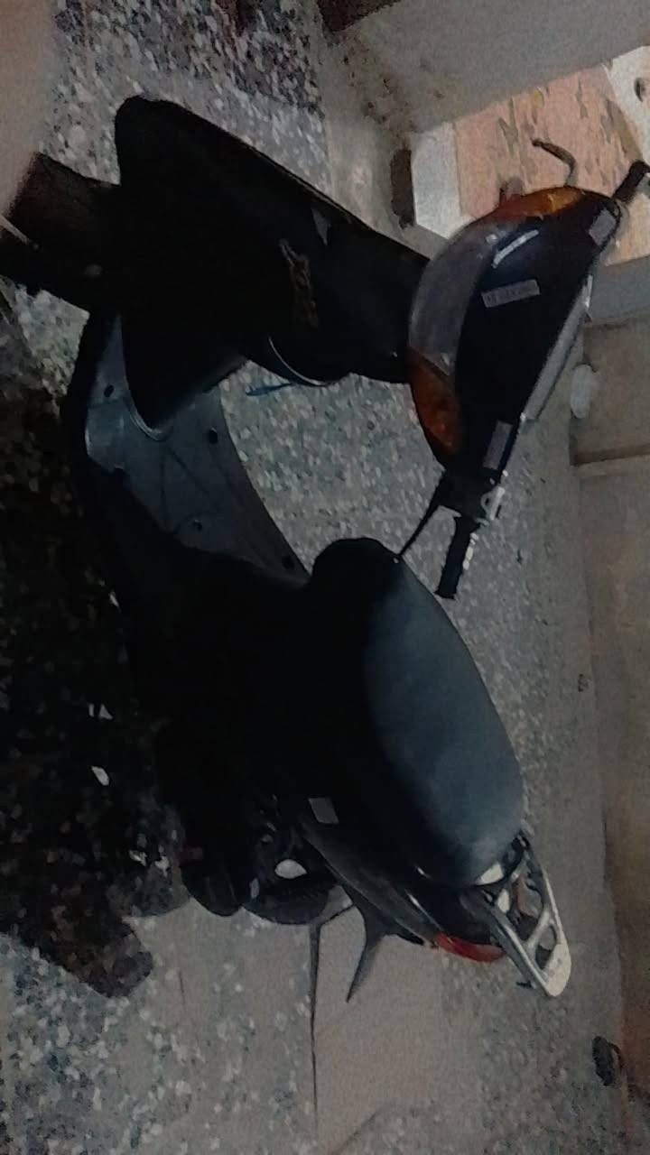 السلام عليكم دراجا للبيع ستين نضيفا دراجة خير من الله دراجة نكرا سلف دراجة عوزها بس لايت عاطل السعر  350 وبيها مجال الشراي المكان البلديات


**إذا كنت صاحب هذا الإعلان وتريد حذفه لأي سبب، رجاءا أرسل رسالة إلى الدعم الفني**