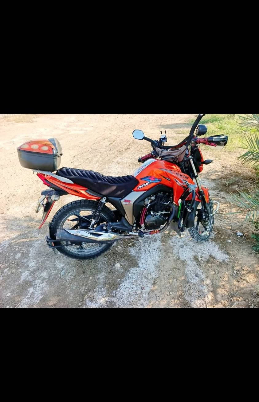 للبيع سايم
للبيع هاوجي
موديل 2017
بيه وراق  اوراق 
نضافة مثل ما موضح بصوره مكان ريحانه لستفسارعل قم لوخاص  ***********
