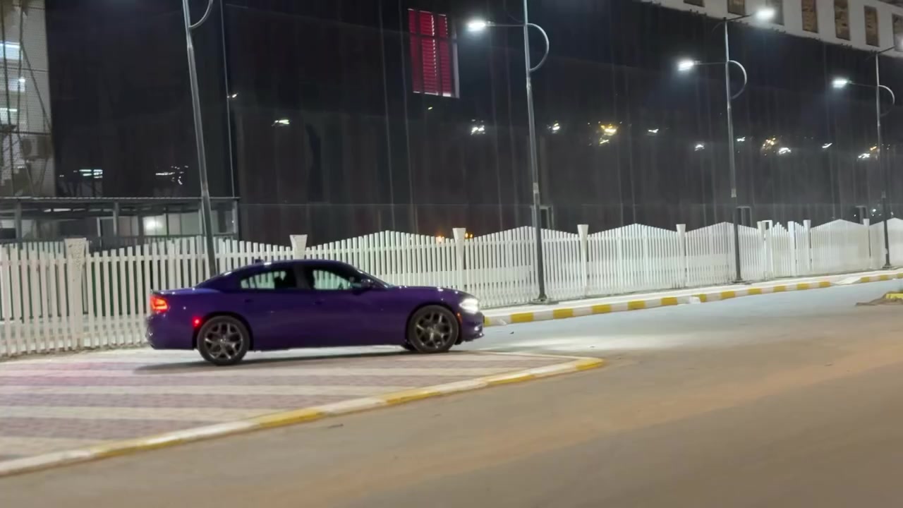 جارجر ١٦ مرمزه ٢٢ رالي بدون تبديل بدون إرباك بيه حافه البنيد
مكان ناصريه مركز سعر ١٨٥موبايل ***********
