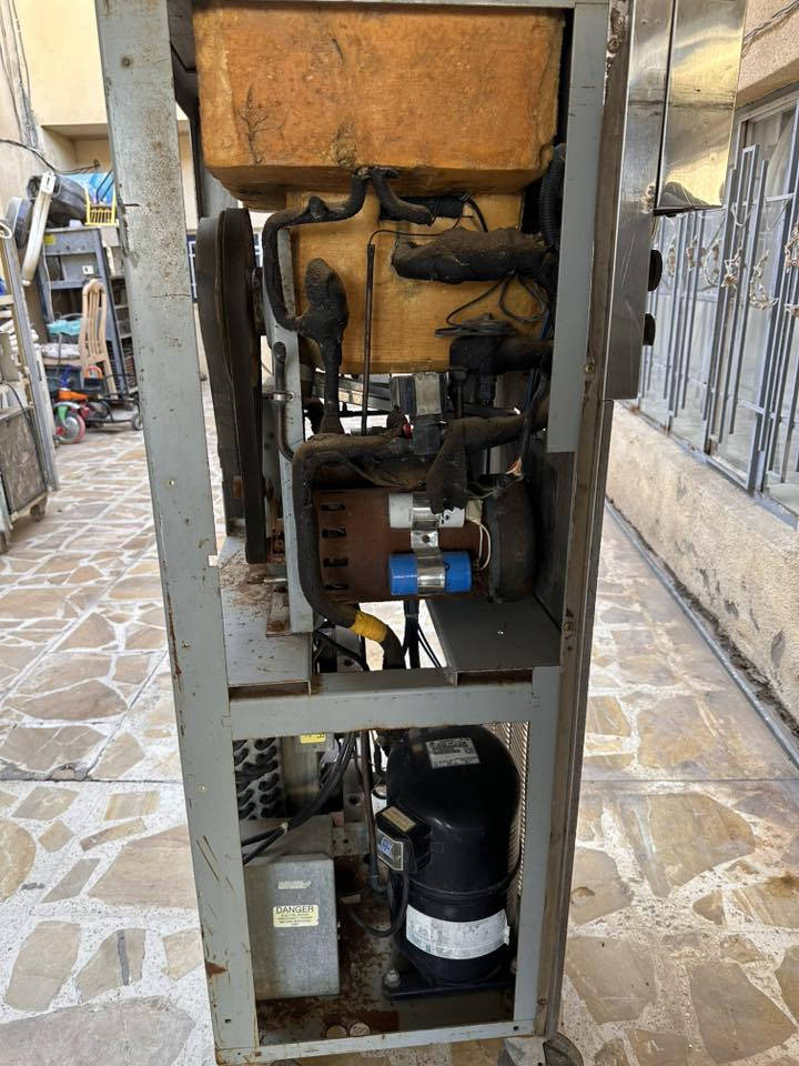 السلام عليكم مكاين سوفت وحده امريكي ويطالي وصيني 5كير بسعر مناسب لتصال ***********
