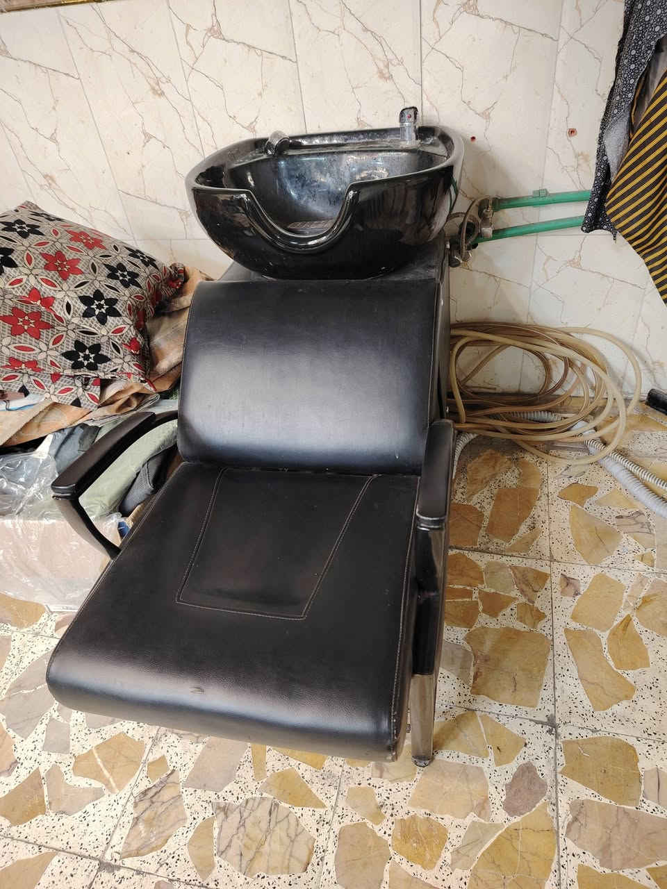 السلام عليكم ورحمة الله وبركاته   للحجز والاستفسار واتس ***********   ***********   كربلاء حي العامل شارع المستوصف قرب صيدليه الساقي تواجدنا من 10 صباحا الئ 10 مساء اهلا وسهلا أصدقاء الأعزاء
