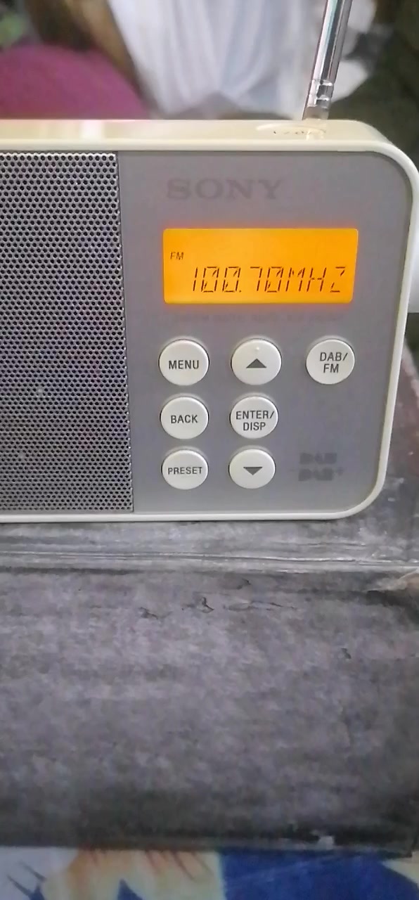 سوني موجتين Fm&Dab 
نظافه عاليه
متوفر توصيل


**إذا كنت صاحب هذا الإعلان وتريد حذفه لأي سبب، رجاءا أرسل رسالة إلى الدعم الفني**