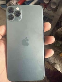 ايفون ١١ برو ماكس بطاريه ٧٦ ذاكره ٢٥٦ نموذج Mوتر برو الجهاز ابد ممفتوح...