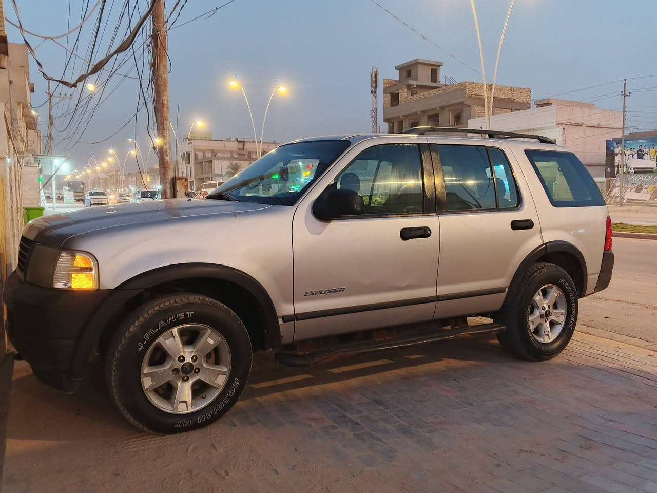 سيارة مزاد
موديل 2004 محرك 4000
فورد اكسبلور
اوراقهه الرسميه الاصليه مع كتاب المزاد الاصلي جاهزه
اتريد وكالة او مكاتبه
الموقع الحله
غير متواجد على الفيس
أتصل بلرقم ***********
