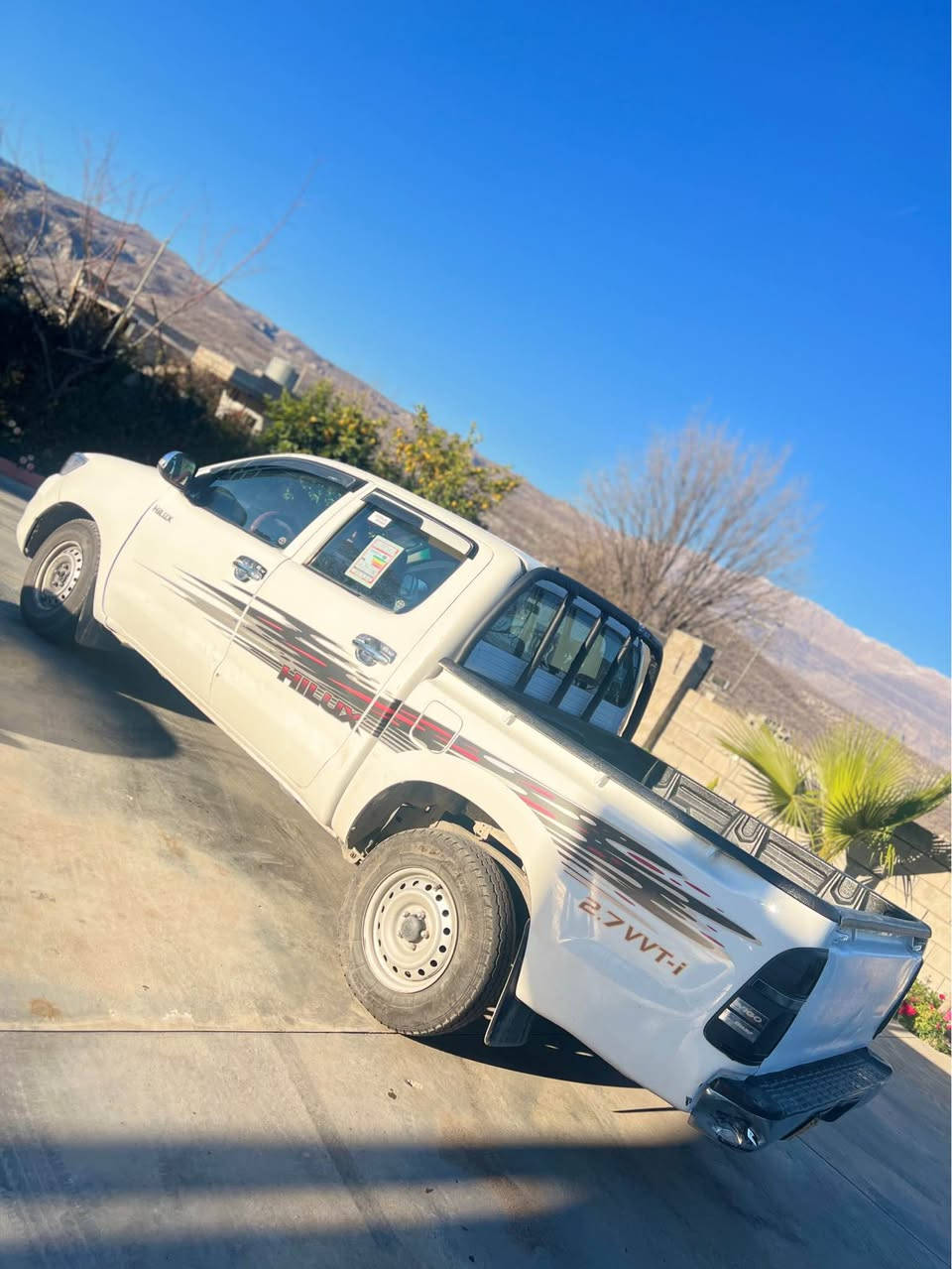 مەرزیە ٢٠١٣
تویوتا ھایلوکس
Toyota hilux 2013
مەنافیس تسدیق
پاکانەو ھەزەی بو کراوە
غەرامەی بە شەرتە
گێر عادی
گێرو مەکینە بەشەرت
چوار تایەی لوکی لەسەر
زور توندو تولە
یەک دینار مەسروفی تیا نیە
رەش پوشە عام بویاخ کراوە بو جوانی
پێش و پاش کەپسە لێدراوی نیە
نرخ ٩٧ و مەجال
شوێن : بلێ / بارزان
موبایل ، ڤایبەر ، واتسئاپ
***********
***********
جوابی نامە نادەمەوە 
ئەگەر موشتەری پەیوەندی بکە 
ھەمو شتم نوسراوە أربيل, العراق
