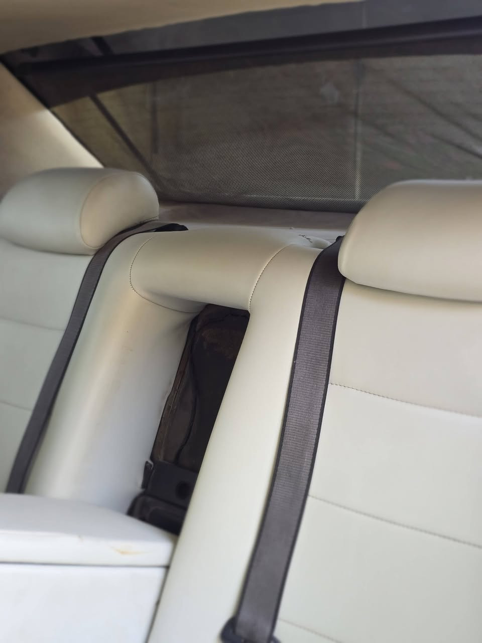 Bmw730 .6
تبريد ثلج 
كشنات تحكم 
سياره بلاديه قطره معجون مابيها 
مصبوغه فقط 
سياره متصرف عليه ربع 
وين ميعجبك تروح بيهة 
ترايك 250 
صرفيه البانزين عتيادي 
حاله حال اي سياره 6
سعر 61 وبيه مجال قليل 
مكاني واسط عزيزيه 
***********
اسف عل اطاله 🫡

