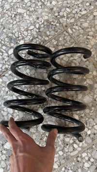 لويات موستنك خلفيه السعر 90 الف  رقمي :-07773068248