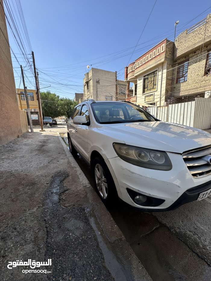 السلام عليكم
سنتافيا موديل 2011 محرك V6 سبعة راكب ماشية 145الف 
رقم بغداد انكيليزي باسمي تحويل مباشر سيارة مرتبة و حلوة و قوية فتحة  بصمه حساس مري شفط
السونار موجود بالصور باقي التفاصيل موجودة الصور 
معروضه بسعر 125 و بيها مجال للطيبين 
مكان السيارة بغداد الشعب 
***********
