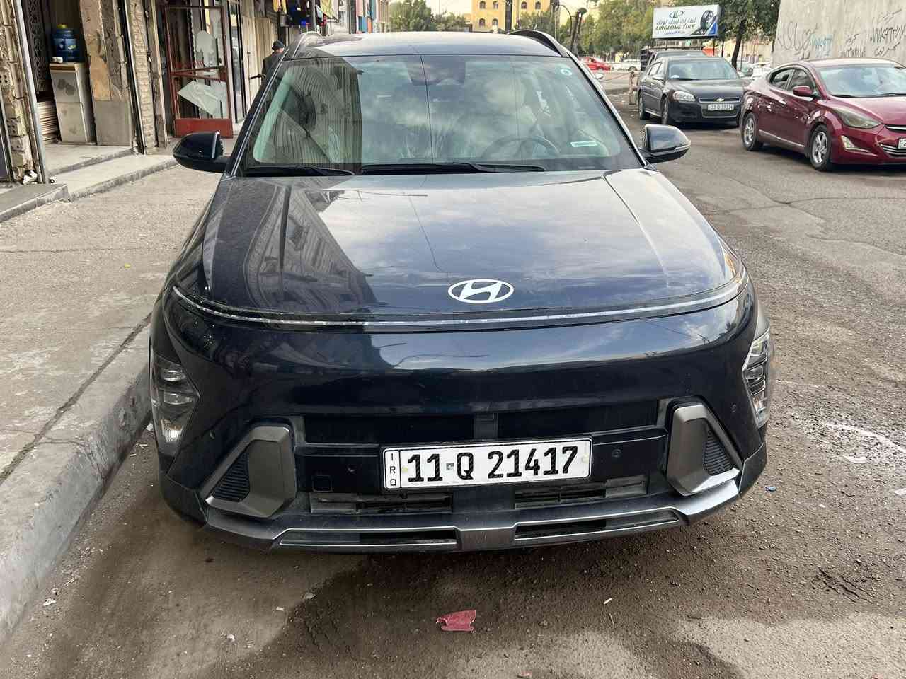 السلام عليكم ورحمة الله ..
للبيع او مراوس هونداي كونا موديل 2024 فئة ال SEL الشكل الجديد *********** واتس اب 

المواصفات ..
محرك 2000 DOH
السيارة ماشية 15 
دشبول ديجيتال 
بصمة تشغيل + أبواب 
لايتات LED 
أشاير بالمري الجانبية 
كامل تحكمات 
تبريد لمس 

حساس خلفي

رادارات أمامي وجانبي ( توقف ذاتي ) 

كراسي كهرباء 

داخل ملكي ( آوف وايت ) 

شاحن تايب C
هاندبريك كهربائي
وبقية المواصفات لفئتها ..

السيارة بدون صبغ فقط تعديل بسيط بخشم البونيد وتكحيل ( فقط ) 

السيارة رقم بغداد
