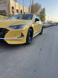 سوناتا هايبرد تكسي دبي موديل 22 اصل ماشيه 104 الف حقيقي مواصفات معروفه...