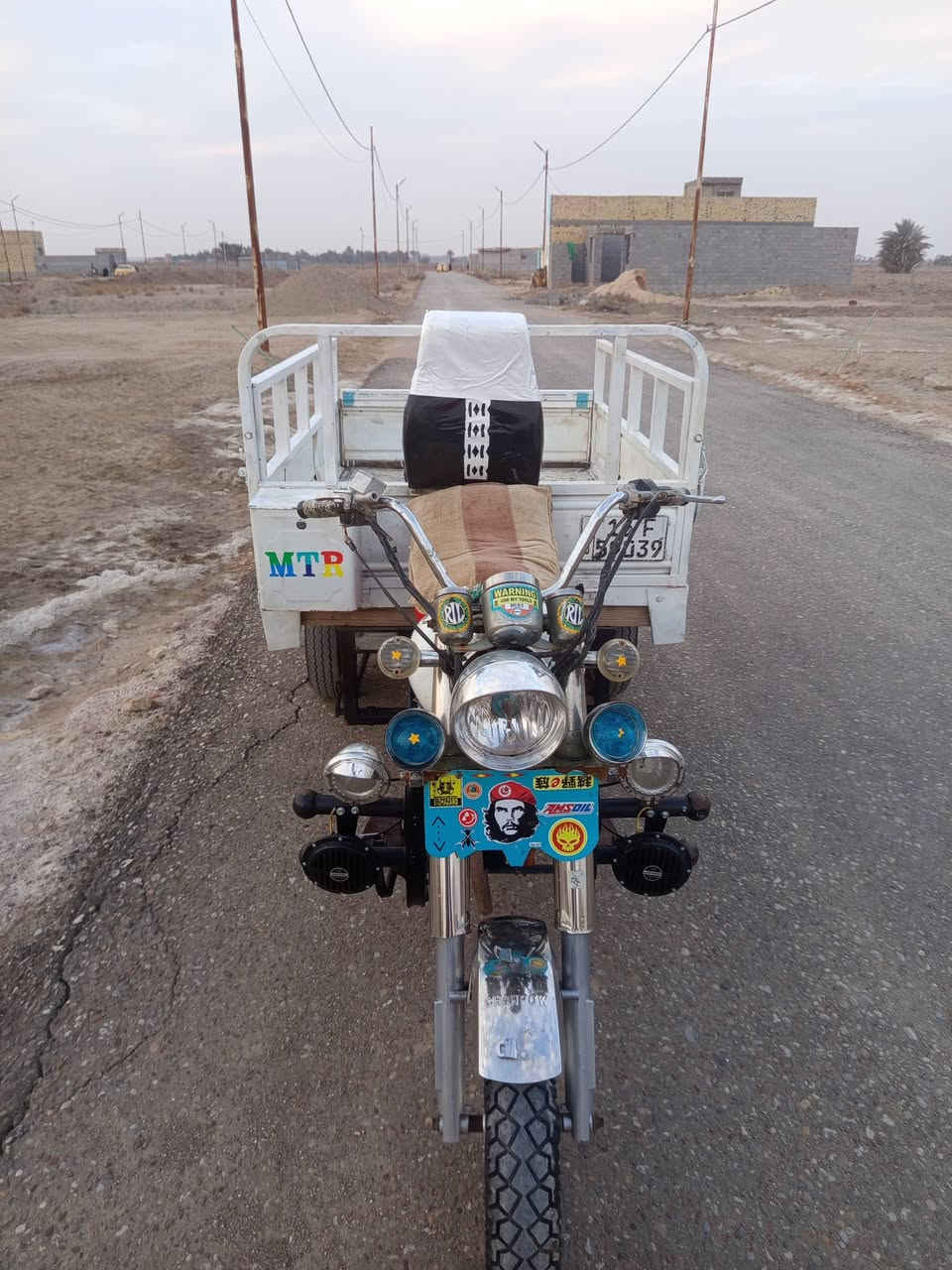 السلام عليكم ستوته البيع ام تي ار موديل 2016 رقم نكليزي ثنين لوحات تعمير 24 مكينه 24 كهربايات كله شغاله ما ناقصه اي شي السعر خاص 
‏‪0785 976 5215‬‏
