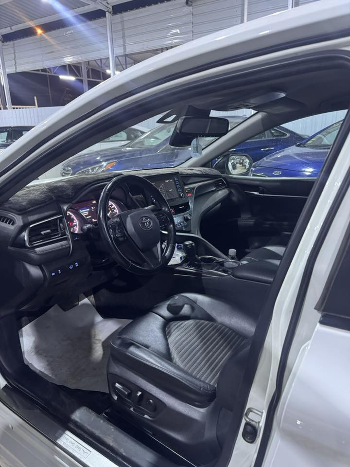 ‏سلام عليكم كامري 2022 رقم بابل باسمي تحويل ثاني يوم سيارة جديدة وحلوة ماشية 30 ألف 
 سيارة وضع شركة جديدة حيل السعر 189بيه  مجال بسيط شراي اتصل عنوان بابل الحمزة الغربي

***********
