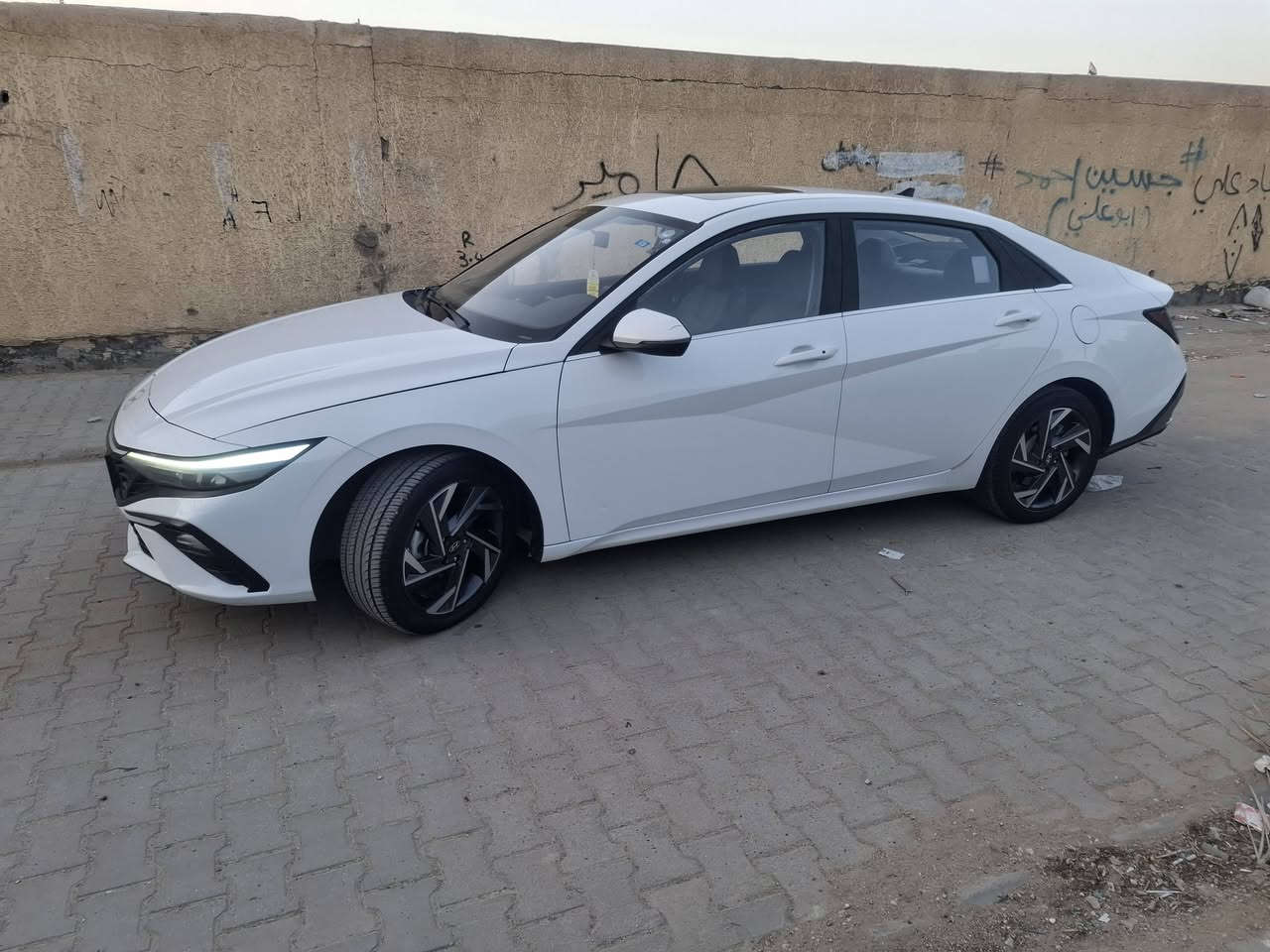 السلام عليكم النتره تجميع مديل 24 ماشيه 20 بعدهه بحالت الوكاله مكفوله كفاله عامه منكلشي فول مواصفات السعر 145 وبيهه مجال قليل مكاني نجف مكتب الرشيد رقم اربيل 
***********
